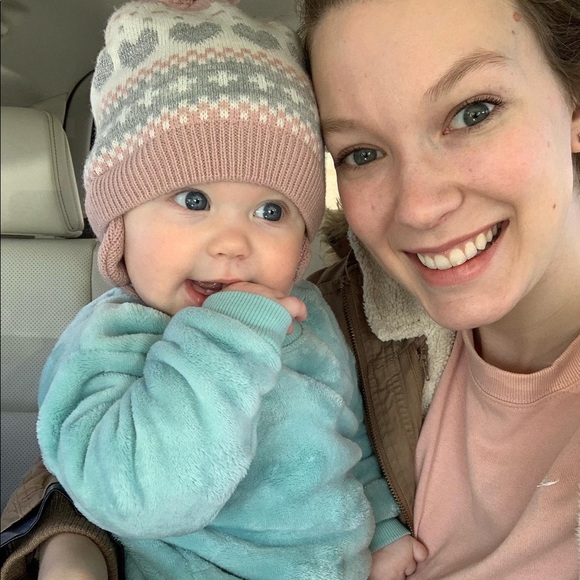 Meet Your Posher - Picture 4 of 6